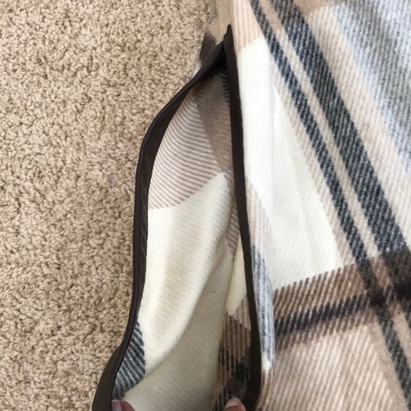 NWT! H&M Brown Combo plaid Size 6 poncho sweater - Picture 8 of 8